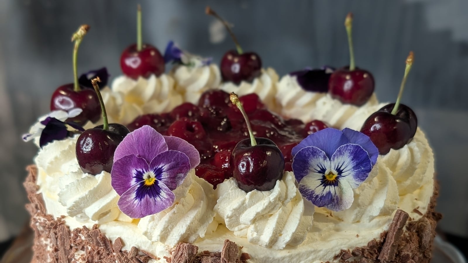 Črna gozdna torta Shanea Smitha