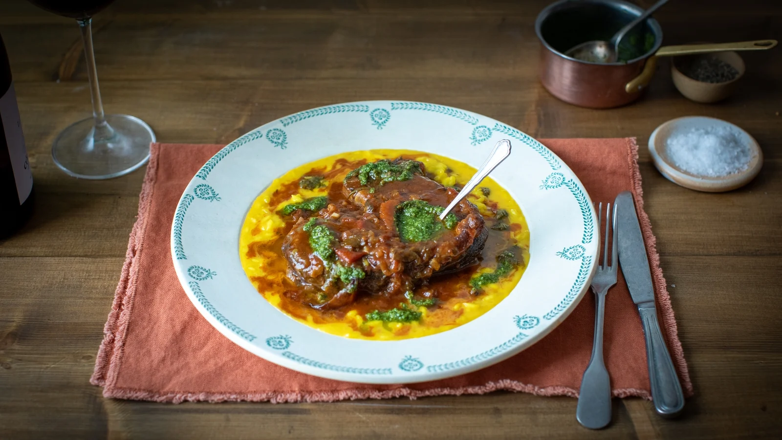 Kuhaj kot šef: Ossobuco po milanskem slogu