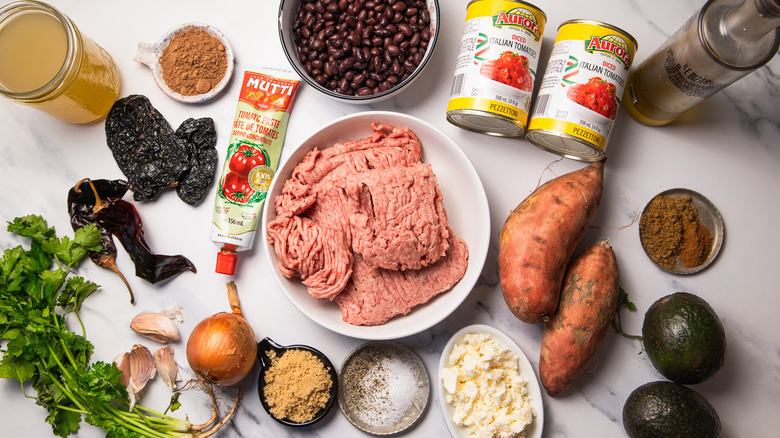 ingredients for mole-Inspired turkey and sweet-potato-chili
