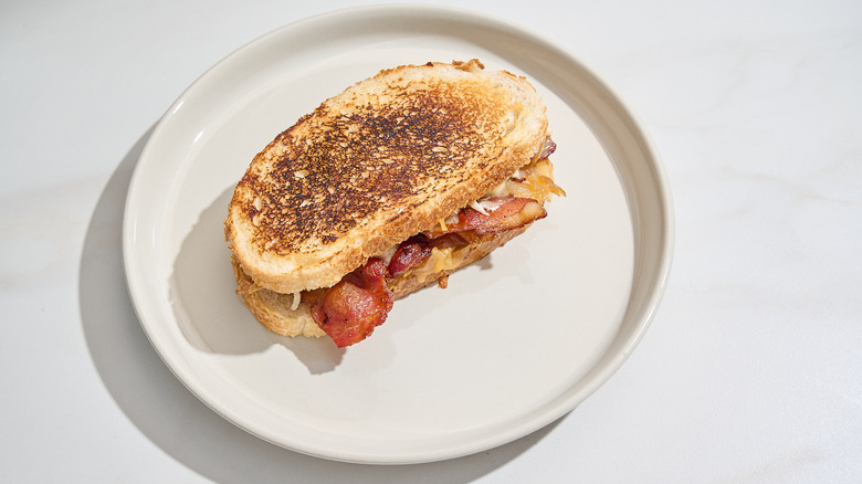 grilled cheese on a plate