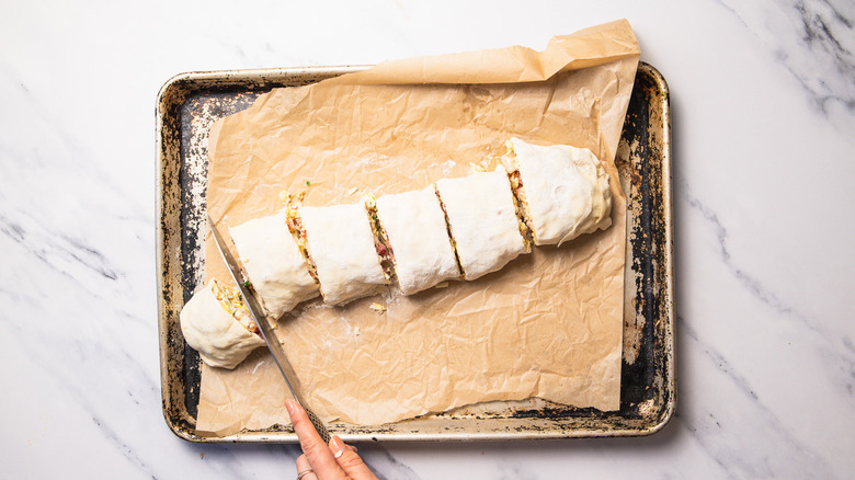 Rolled out puff pastry sliced into 6 rounds