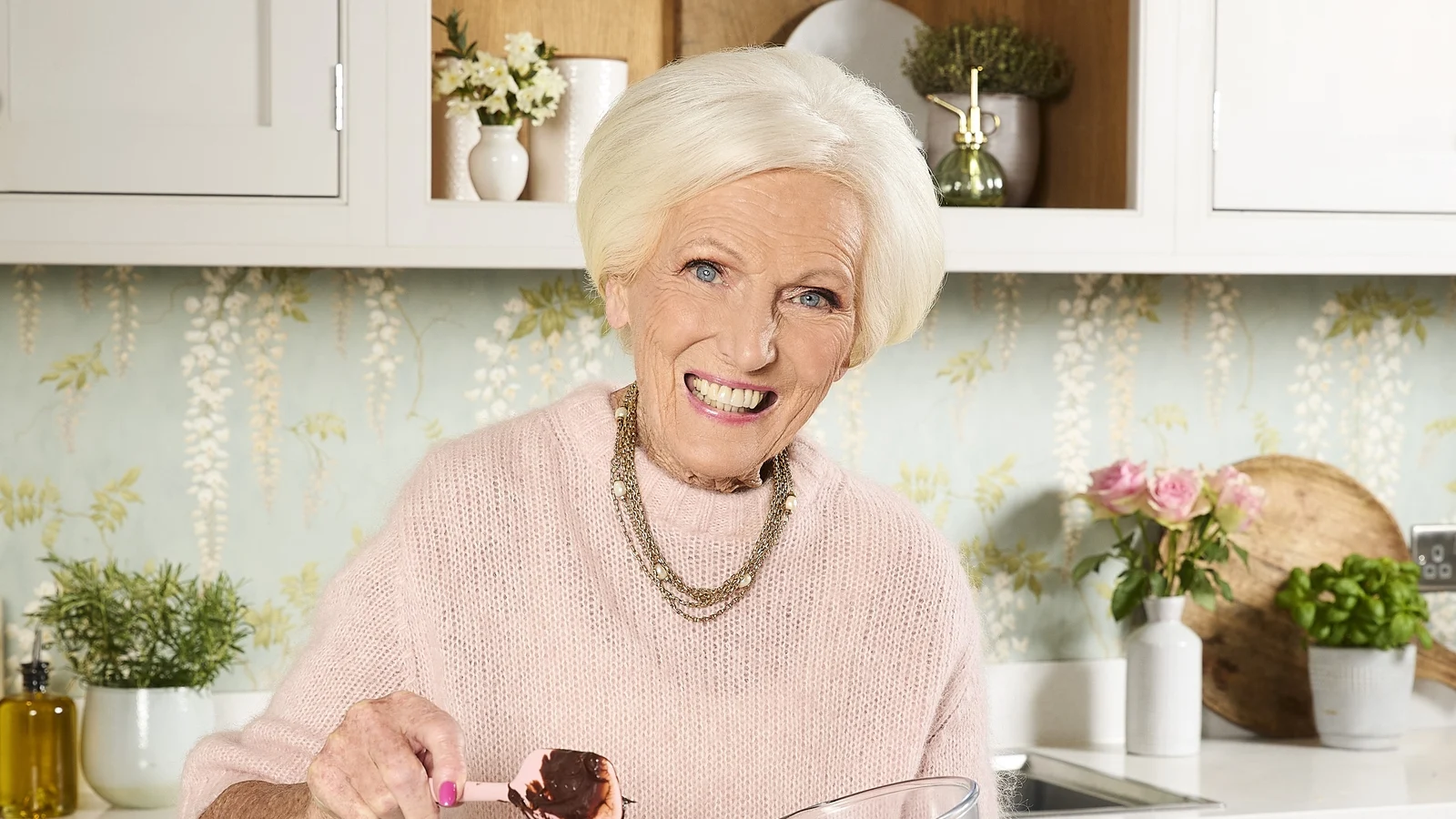 Mary Berry: kako obvladati enolončnico iz enega lonca