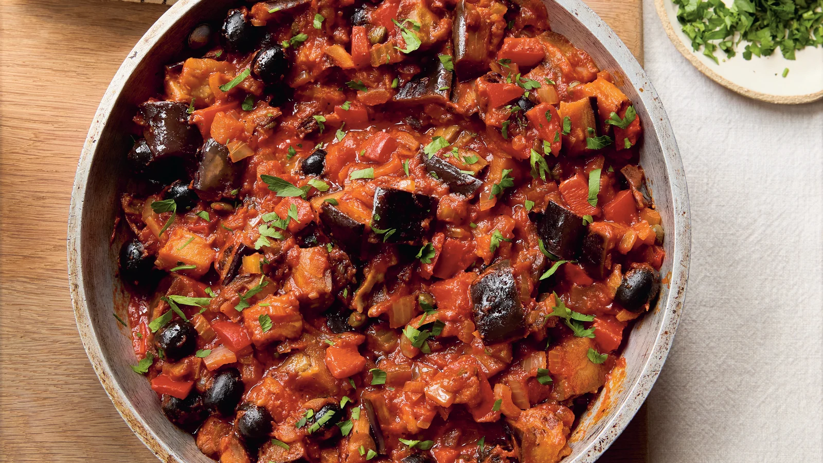 Mary Berryjeva caponata iz jajčevcev